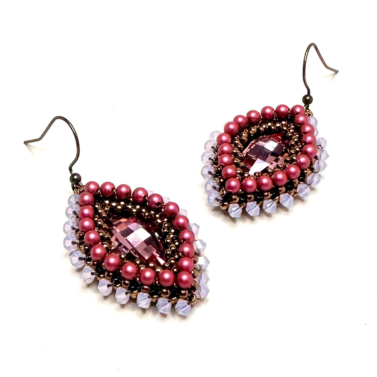 Hojas Embellished Earring | Pink