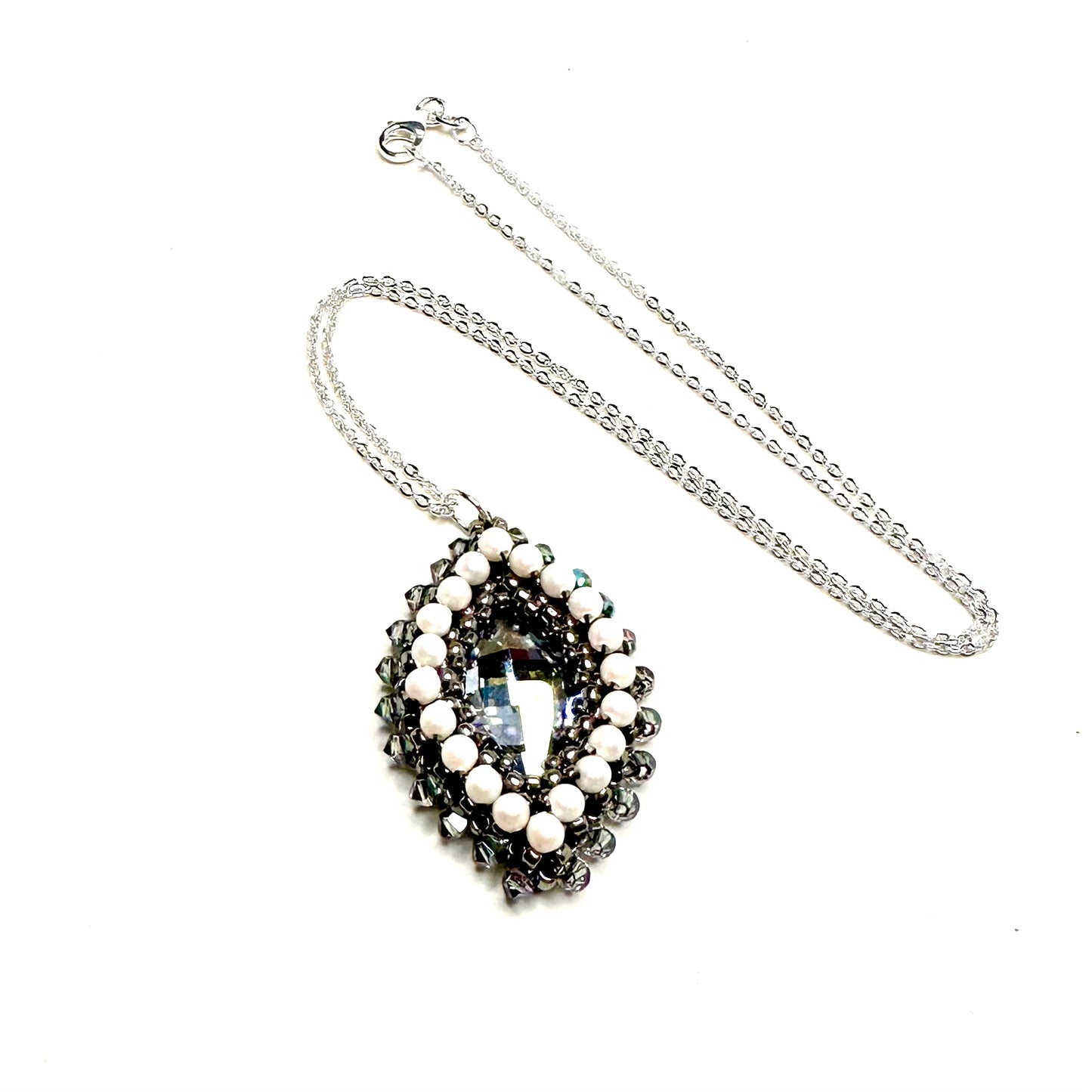 Hojas Embellished Pendant | Grey and White on Silver