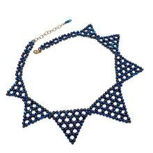 Load image into Gallery viewer, Triangles Necklace - Night Blue Pearl
