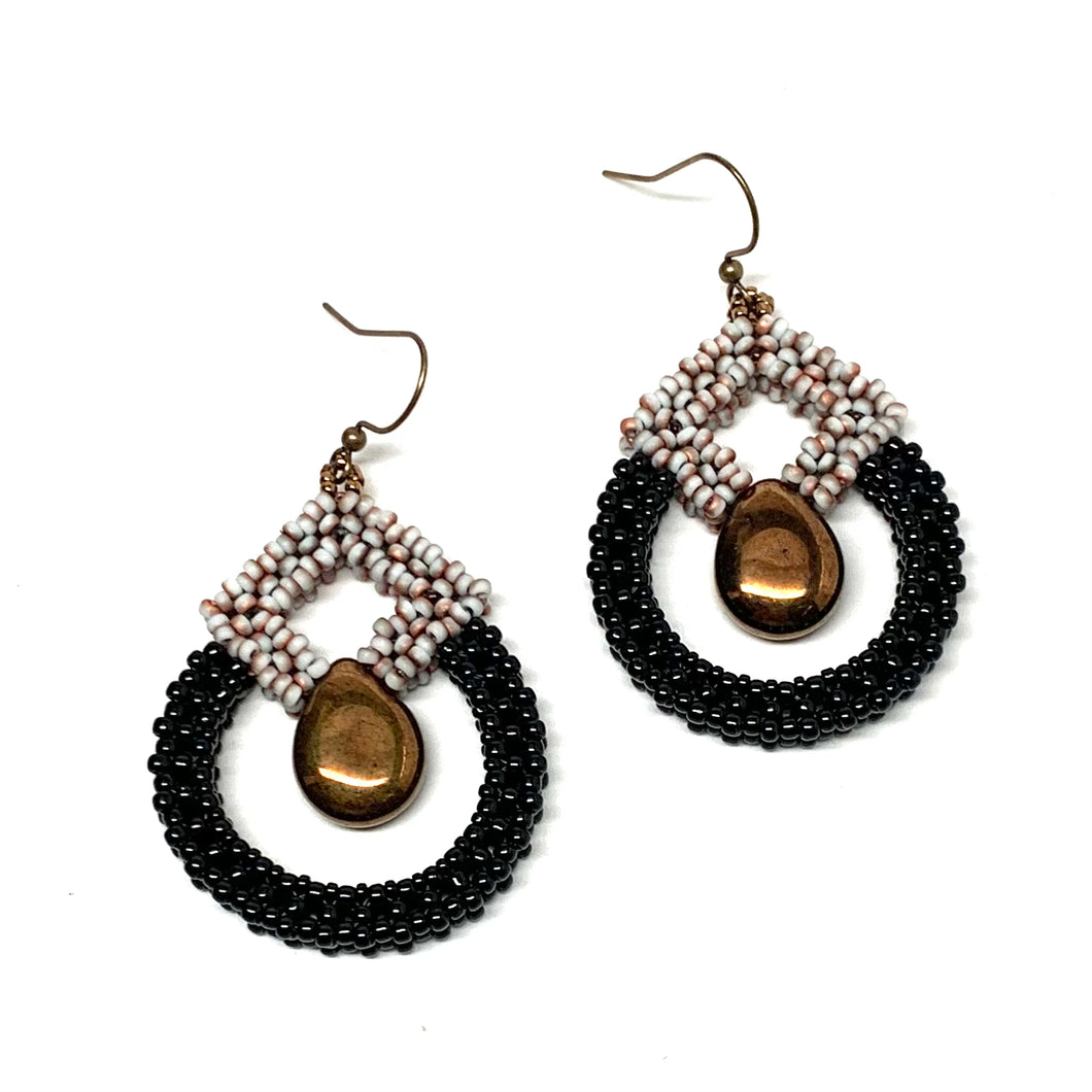 Manisha Earring | Black, White and Bronze