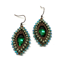 Load image into Gallery viewer, Hojas Earring | Green
